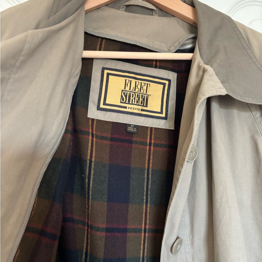 Vintage Tan Plaid Lined Trench Coat - Picture 7 of 15